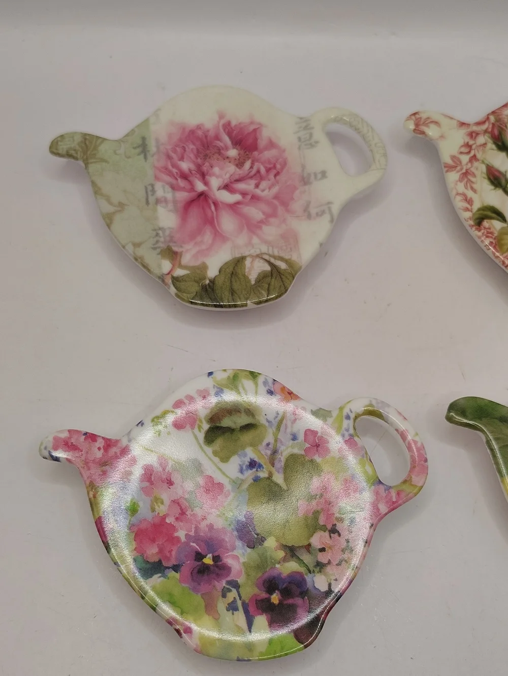 Vintage Teapot Shape Floral Design Melamine Tea Bag Holders, Italy Lot of 4